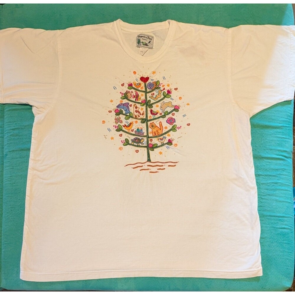 Vintage animals critters shirt